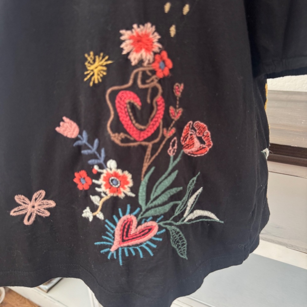 Johnny Was Ruth Puff Sleeve Embroidered Floral Tee Top Women's Size S 1 - Picture 5 of 10